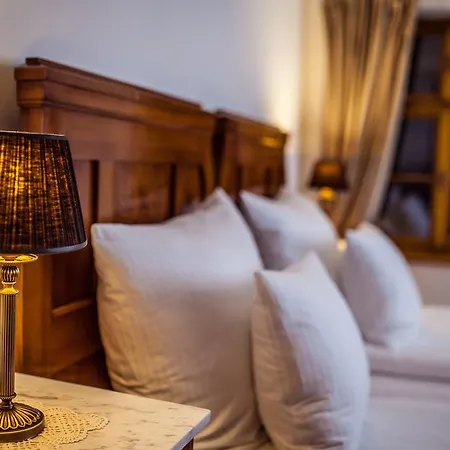 Dom Zegarmistrza بوجاتينيا