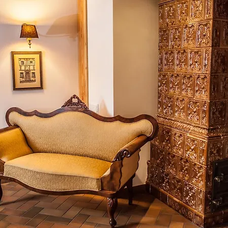Dom Zegarmistrza 4*