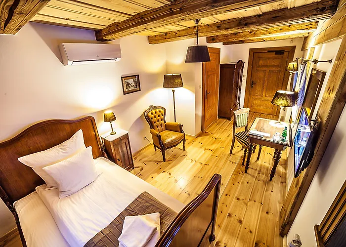 Dom Zegarmistrza Bed & Breakfast