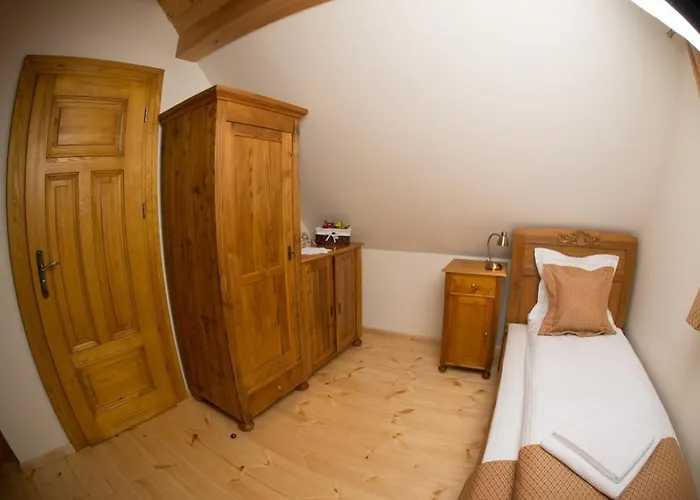 Dom Zegarmistrza B&B