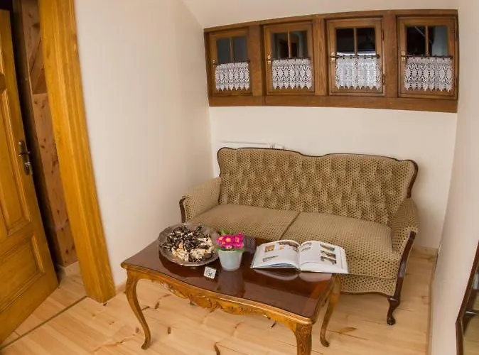 Dom Zegarmistrza Bed & Breakfast