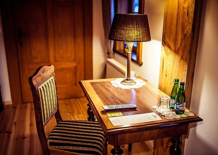 Dom Zegarmistrza 보가티니아