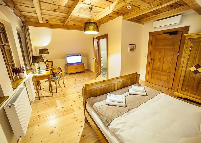 B&B Dom Zegarmistrza 보가티니아